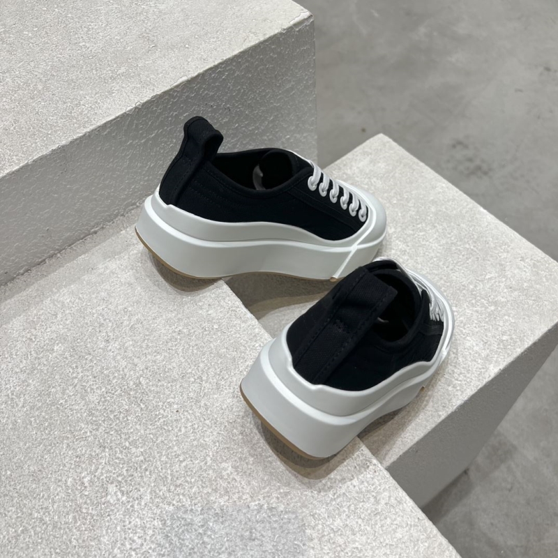 Gucci Casual Shoes